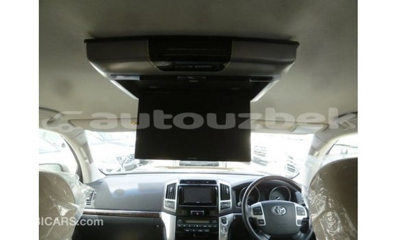 Buy Import Toyota Land Cruiser Other Car in Import - Dubai in Andijon Buy Import Toyota Land Cruiser Other Car in Import - Dubai in Andijon