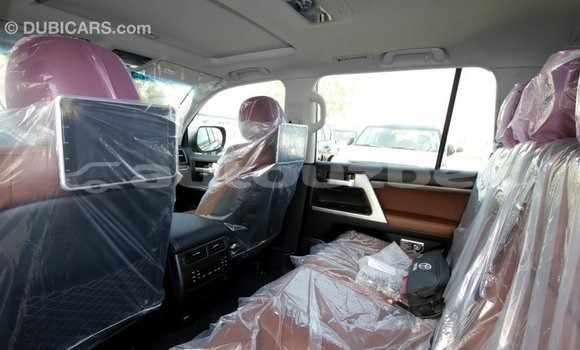 Buy Import Toyota Land Cruiser Black Car in Import - Dubai in Andijon Buy Import Toyota Land Cruiser Black Car in Import - Dubai in Andijon