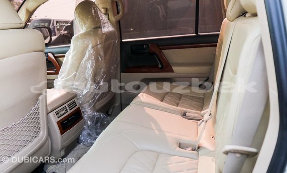 Buy Import Toyota Land Cruiser White Car in Import - Dubai in Andijon Buy Import Toyota Land Cruiser White Car in Import - Dubai in Andijon