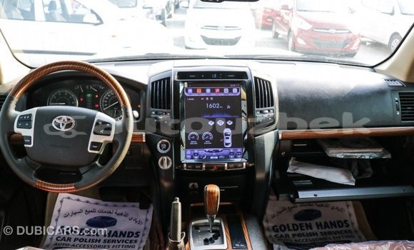 Buy Import Toyota Land Cruiser Black Car in Import - Dubai in Andijon Buy Import Toyota Land Cruiser Black Car in Import - Dubai in Andijon