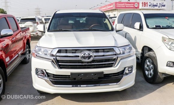 Buy Import Toyota Land Cruiser White Car in Import - Dubai in Andijon Buy Import Toyota Land Cruiser White Car in Import - Dubai in Andijon