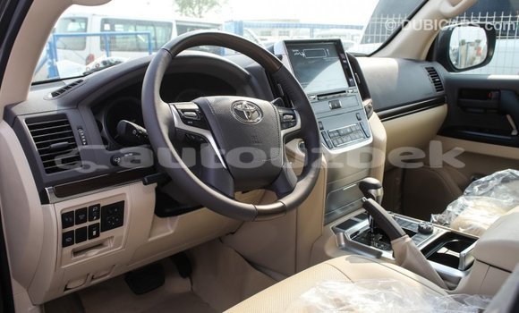 Buy Import Toyota Land Cruiser Other Car in Import - Dubai in Andijon Buy Import Toyota Land Cruiser Other Car in Import - Dubai in Andijon