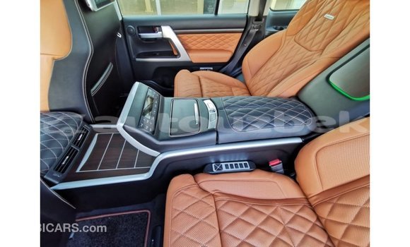 Buy Import Toyota Land Cruiser Black Car in Import - Dubai in Andijon Buy Import Toyota Land Cruiser Black Car in Import - Dubai in Andijon