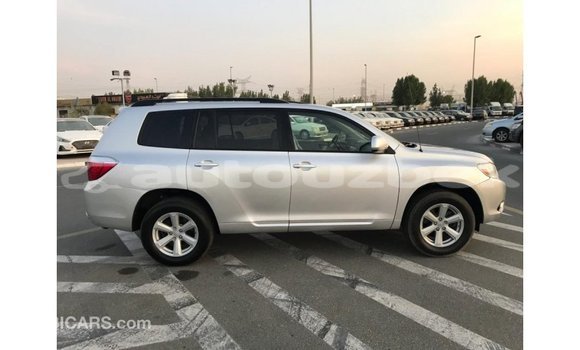 Buy Import Toyota Highlander Other Car in Import - Dubai in Andijon Buy Import Toyota Highlander Other Car in Import - Dubai in Andijon