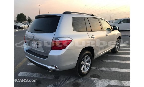Buy Import Toyota Highlander Other Car in Import - Dubai in Andijon Buy Import Toyota Highlander Other Car in Import - Dubai in Andijon