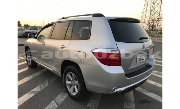 Buy Import Toyota Highlander Other Car in Import - Dubai in Andijon Buy Import Toyota Highlander Other Car in Import - Dubai in Andijon