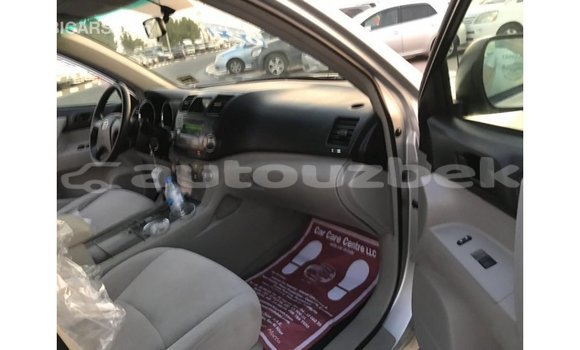 Buy Import Toyota Highlander Other Car in Import - Dubai in Andijon Buy Import Toyota Highlander Other Car in Import - Dubai in Andijon