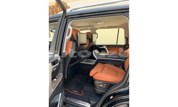 Buy Import Toyota Land Cruiser Black Car in Import - Dubai in Andijon Buy Import Toyota Land Cruiser Black Car in Import - Dubai in Andijon
