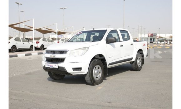 Buy Import Chevrolet Colorado White Car in Import - Dubai in Andijon