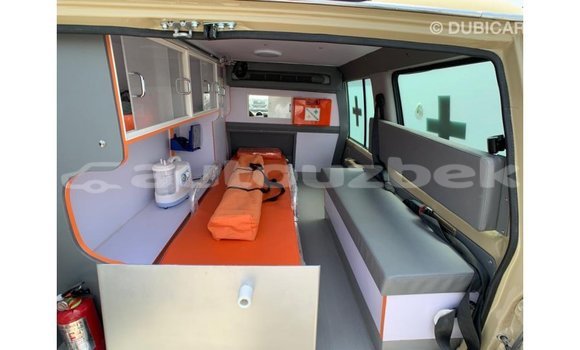 Buy Import Toyota Land Cruiser Beige Car in Import - Dubai in Andijon Buy Import Toyota Land Cruiser Beige Car in Import - Dubai in Andijon