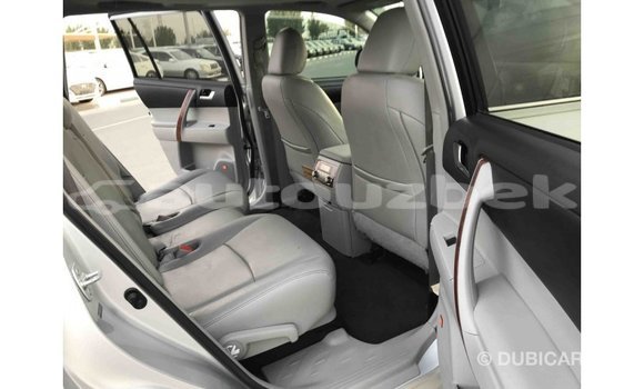 Buy Import Toyota Highlander Other Car in Import - Dubai in Andijon Buy Import Toyota Highlander Other Car in Import - Dubai in Andijon
