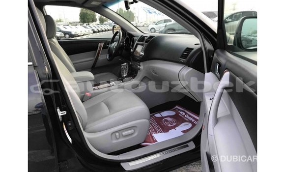 Buy Import Toyota Highlander Black Car in Import - Dubai in Andijon Buy Import Toyota Highlander Black Car in Import - Dubai in Andijon