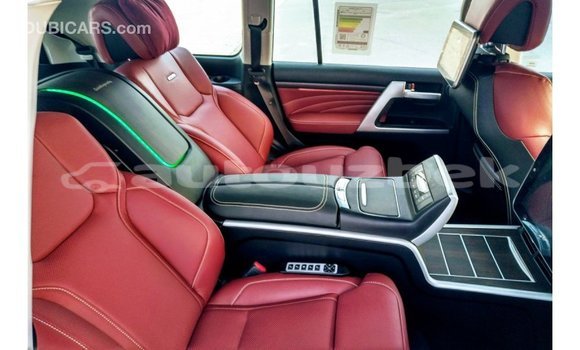 Buy Import Toyota Land Cruiser Black Car in Import - Dubai in Andijon Buy Import Toyota Land Cruiser Black Car in Import - Dubai in Andijon