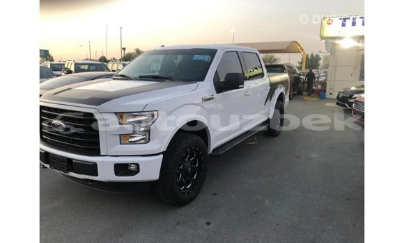 Buy Import Ford V8 White Car in Import - Dubai in Andijon Buy Import Ford V8 White Car in Import - Dubai in Andijon
