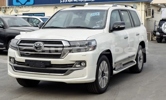 Buy Import Toyota Land Cruiser White Car in Import - Dubai in Andijon Buy Import Toyota Land Cruiser White Car in Import - Dubai in Andijon