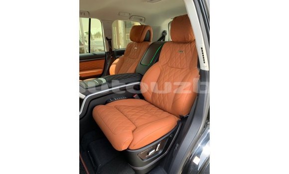 Buy Import Toyota Land Cruiser Black Car in Import - Dubai in Andijon Buy Import Toyota Land Cruiser Black Car in Import - Dubai in Andijon