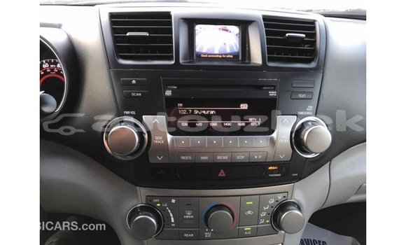 Buy Import Toyota Highlander Other Car in Import - Dubai in Andijon Buy Import Toyota Highlander Other Car in Import - Dubai in Andijon