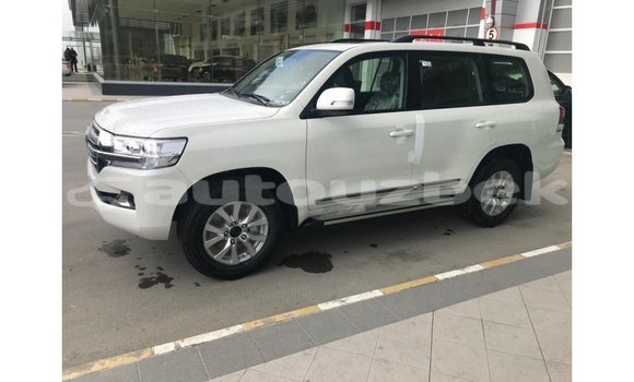 Buy Import Toyota Land Cruiser White Car in Import - Dubai in Andijon Buy Import Toyota Land Cruiser White Car in Import - Dubai in Andijon