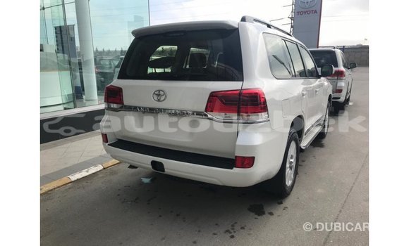 Buy Import Toyota Land Cruiser White Car in Import - Dubai in Andijon Buy Import Toyota Land Cruiser White Car in Import - Dubai in Andijon
