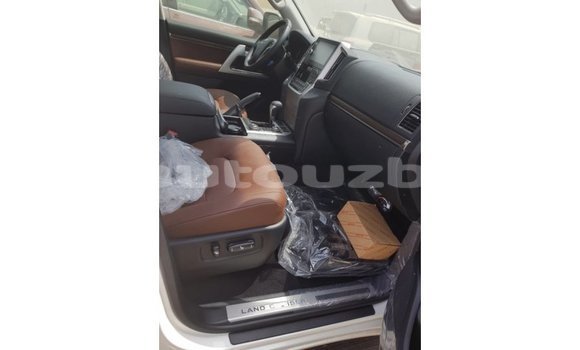 Buy Import Toyota Land Cruiser Brown Car in Import - Dubai in Andijon Buy Import Toyota Land Cruiser Brown Car in Import - Dubai in Andijon
