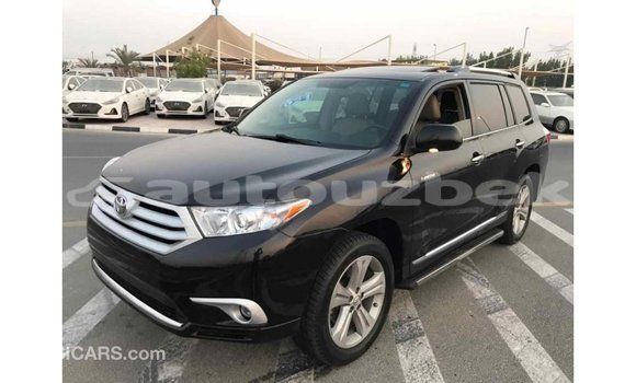 Buy Import Toyota Highlander Black Car in Import - Dubai in Andijon Buy Import Toyota Highlander Black Car in Import - Dubai in Andijon