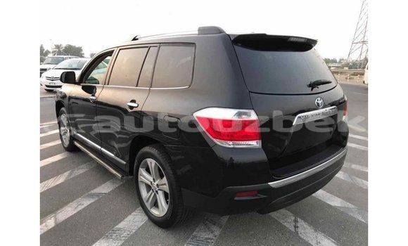 Buy Import Toyota Highlander Black Car in Import - Dubai in Andijon Buy Import Toyota Highlander Black Car in Import - Dubai in Andijon