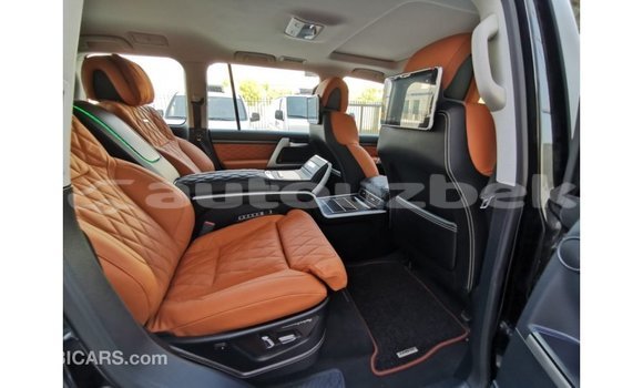 Buy Import Toyota Land Cruiser Black Car in Import - Dubai in Andijon Buy Import Toyota Land Cruiser Black Car in Import - Dubai in Andijon