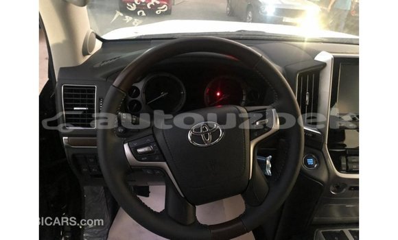 Buy Import Toyota Land Cruiser Black Car in Import - Dubai in Andijon Buy Import Toyota Land Cruiser Black Car in Import - Dubai in Andijon