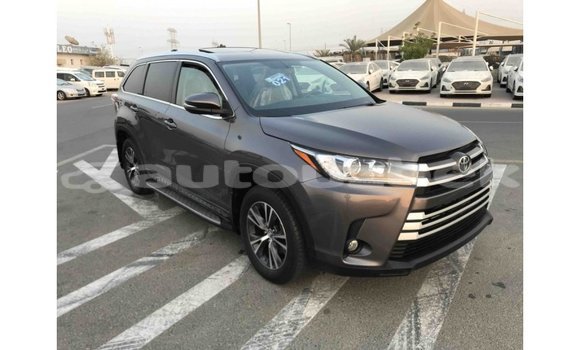 Buy Import Toyota Highlander Other Car in Import - Dubai in Andijon Buy Import Toyota Highlander Other Car in Import - Dubai in Andijon