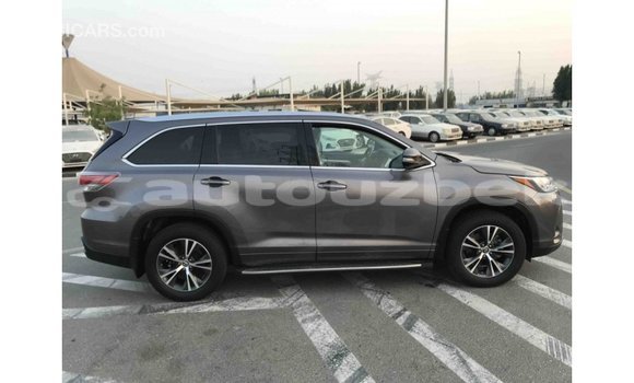 Buy Import Toyota Highlander Other Car in Import - Dubai in Andijon Buy Import Toyota Highlander Other Car in Import - Dubai in Andijon
