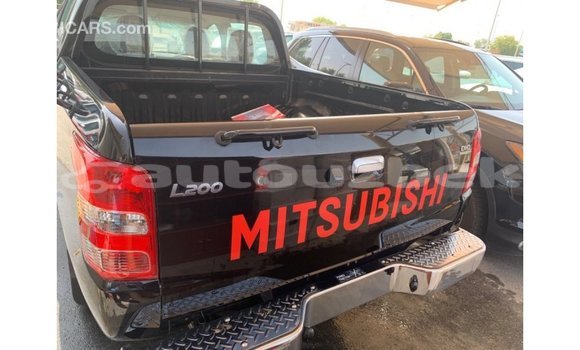 Buy Import Mitsubishi L200 Black Car in Import - Dubai in Andijon Buy Import Mitsubishi L200 Black Car in Import - Dubai in Andijon