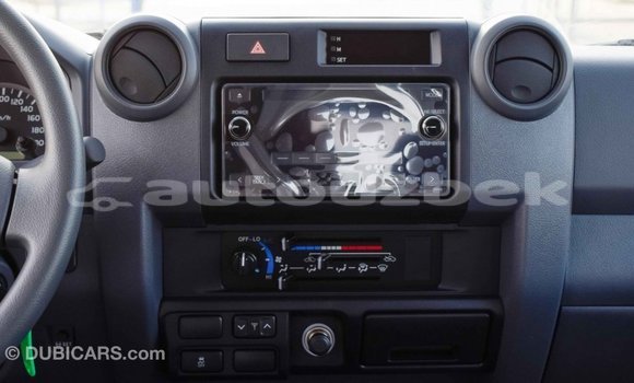 Buy Import Toyota Land Cruiser Beige Car in Import - Dubai in Andijon Buy Import Toyota Land Cruiser Beige Car in Import - Dubai in Andijon