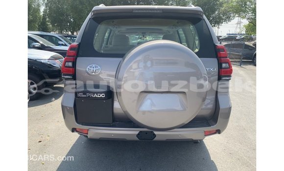 Buy Import Toyota Prado Brown Car in Import - Dubai in Andijon Buy Import Toyota Prado Brown Car in Import - Dubai in Andijon