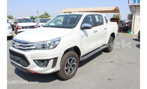 Buy Import Toyota Hilux White Car in Import - Dubai in Andijon Buy Import Toyota Hilux White Car in Import - Dubai in Andijon