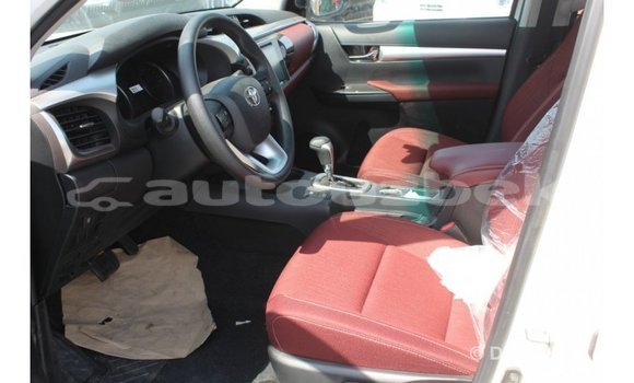 Buy Import Toyota Hilux White Car in Import - Dubai in Andijon Buy Import Toyota Hilux White Car in Import - Dubai in Andijon