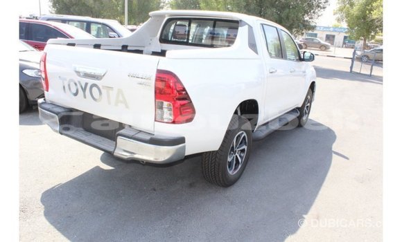 Buy Import Toyota Hilux White Car in Import - Dubai in Andijon Buy Import Toyota Hilux White Car in Import - Dubai in Andijon
