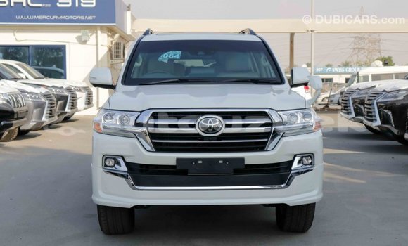 Buy Import Toyota Land Cruiser White Car in Import - Dubai in Andijon Buy Import Toyota Land Cruiser White Car in Import - Dubai in Andijon