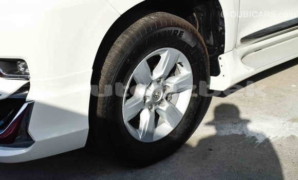 Buy Import Toyota Prado White Car in Import - Dubai in Andijon Buy Import Toyota Prado White Car in Import - Dubai in Andijon