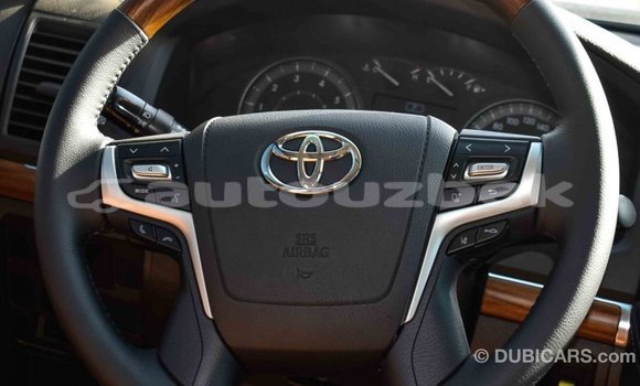 Buy Import Toyota Land Cruiser White Car in Import - Dubai in Andijon Buy Import Toyota Land Cruiser White Car in Import - Dubai in Andijon