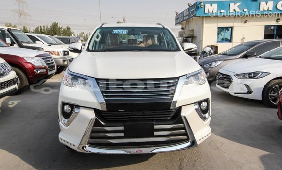 Buy Import Toyota Fortuner White Car in Import - Dubai in Andijon Buy Import Toyota Fortuner White Car in Import - Dubai in Andijon