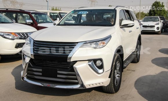 Buy Import Toyota Fortuner White Car in Import - Dubai in Andijon Buy Import Toyota Fortuner White Car in Import - Dubai in Andijon