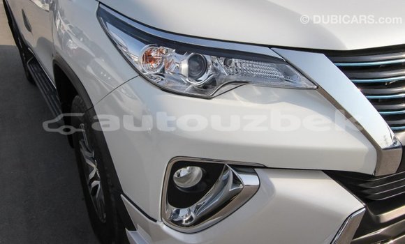 Buy Import Toyota Fortuner White Car in Import - Dubai in Andijon Buy Import Toyota Fortuner White Car in Import - Dubai in Andijon