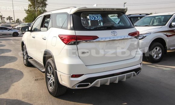 Buy Import Toyota Fortuner White Car in Import - Dubai in Andijon Buy Import Toyota Fortuner White Car in Import - Dubai in Andijon