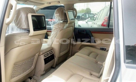 Buy Import Toyota Land Cruiser Other Car in Import - Dubai in Andijon Buy Import Toyota Land Cruiser Other Car in Import - Dubai in Andijon