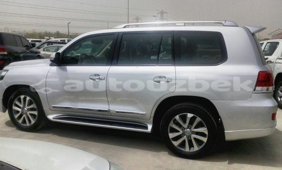 Buy Import Toyota Land Cruiser Other Car in Import - Dubai in Andijon Buy Import Toyota Land Cruiser Other Car in Import - Dubai in Andijon