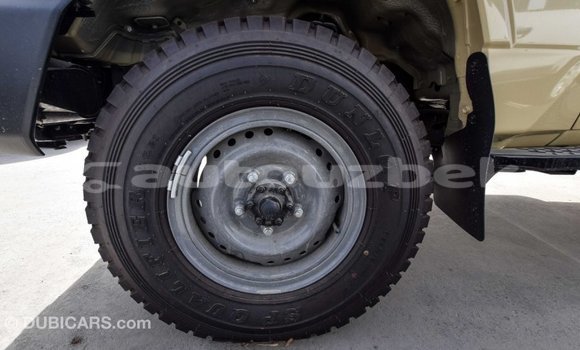 Buy Import Toyota Land Cruiser Beige Car in Import - Dubai in Andijon Buy Import Toyota Land Cruiser Beige Car in Import - Dubai in Andijon