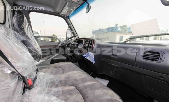 Buy Import Hyundai Accent White Car in Import - Dubai in Andijon Buy Import Hyundai Accent White Car in Import - Dubai in Andijon