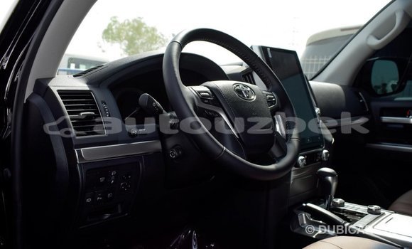 Buy Import Toyota Land Cruiser Black Car in Import - Dubai in Andijon Buy Import Toyota Land Cruiser Black Car in Import - Dubai in Andijon