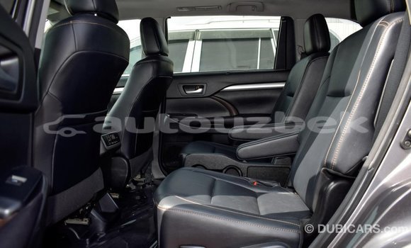 Buy Import Toyota Highlander Other Car in Import - Dubai in Andijon Buy Import Toyota Highlander Other Car in Import - Dubai in Andijon