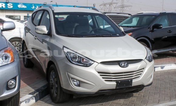 Buy Import Hyundai Tucson Beige Car in Import - Dubai in Andijon Buy Import Hyundai Tucson Beige Car in Import - Dubai in Andijon